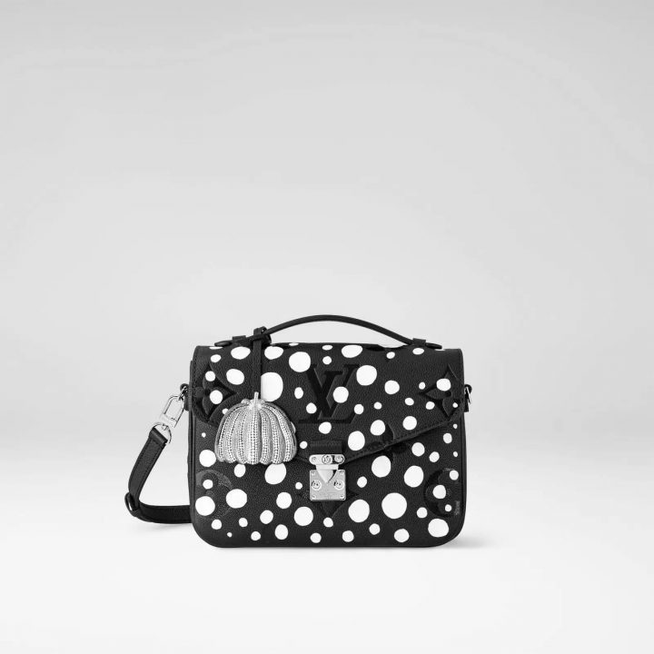 Yayoi Kusama e Louis Vuitton insieme, per la Collezione Cruise a pois